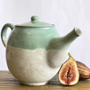 קומקום טורקיז לבן